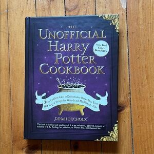 The Unofficial Harry Potter Cookbook - Purple Cover